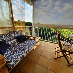 https://romantic-apartment-with-sea-views-in-platja-daro.topcostabravahotels.com